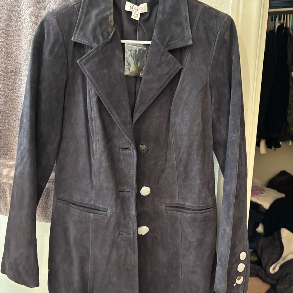 D& Co Chic Women's Dark Gray Suede Blazer